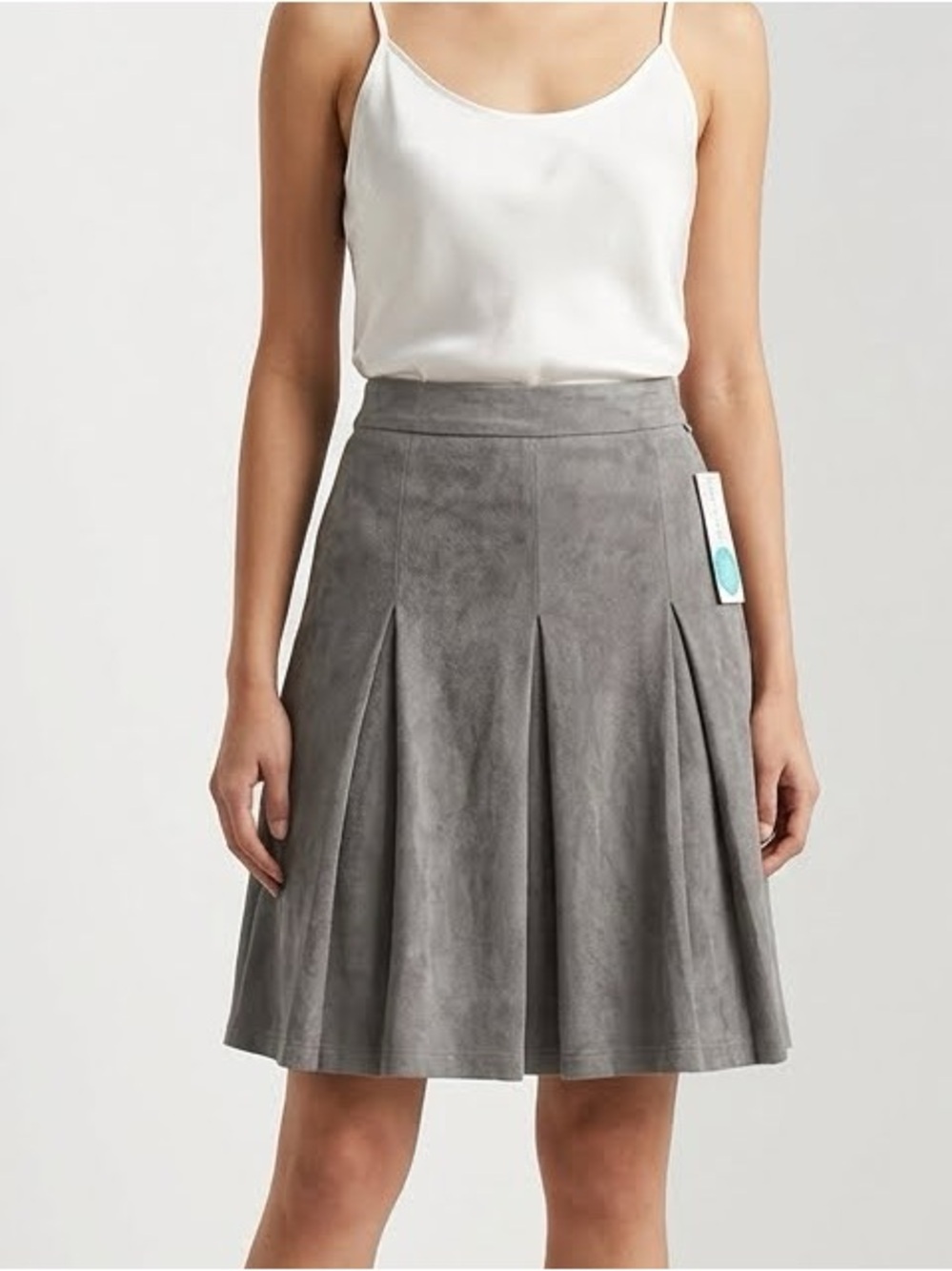 Gilli Tawni Pleat Gray Suede Skirt Size S